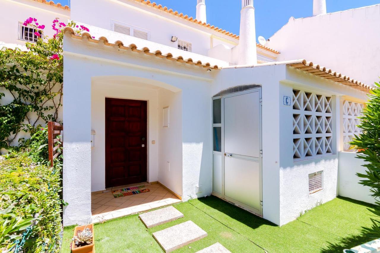 Small Villa 4Pax -Shared Pool @ Homesbyfc Albufeira Buitenkant foto