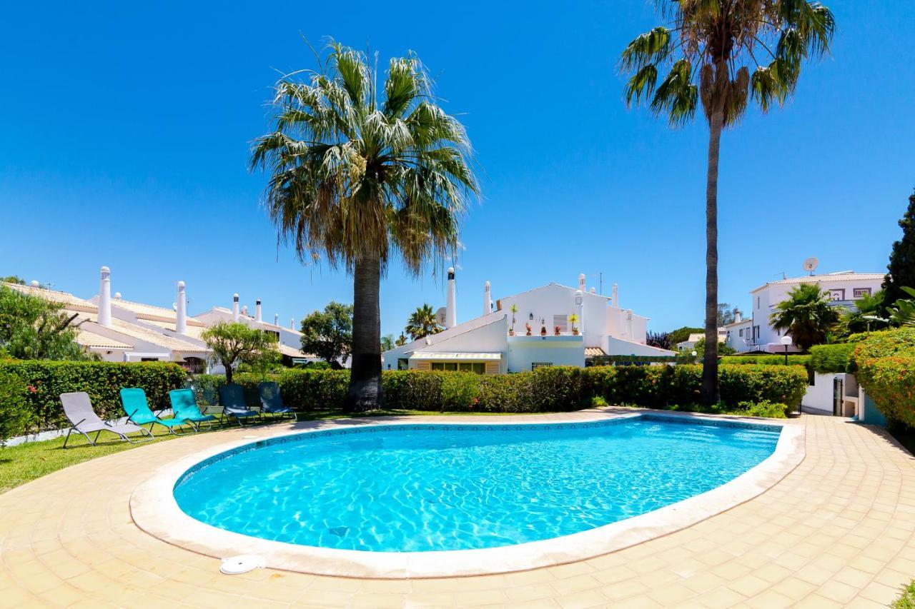 Small Villa 4Pax -Shared Pool @ Homesbyfc Albufeira Buitenkant foto