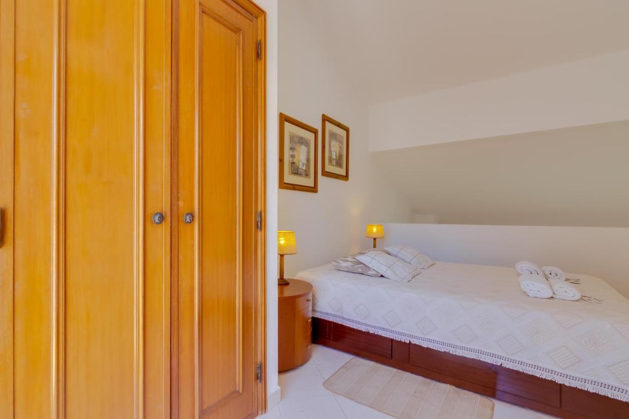 Small Villa 4Pax -Shared Pool @ Homesbyfc Albufeira Buitenkant foto