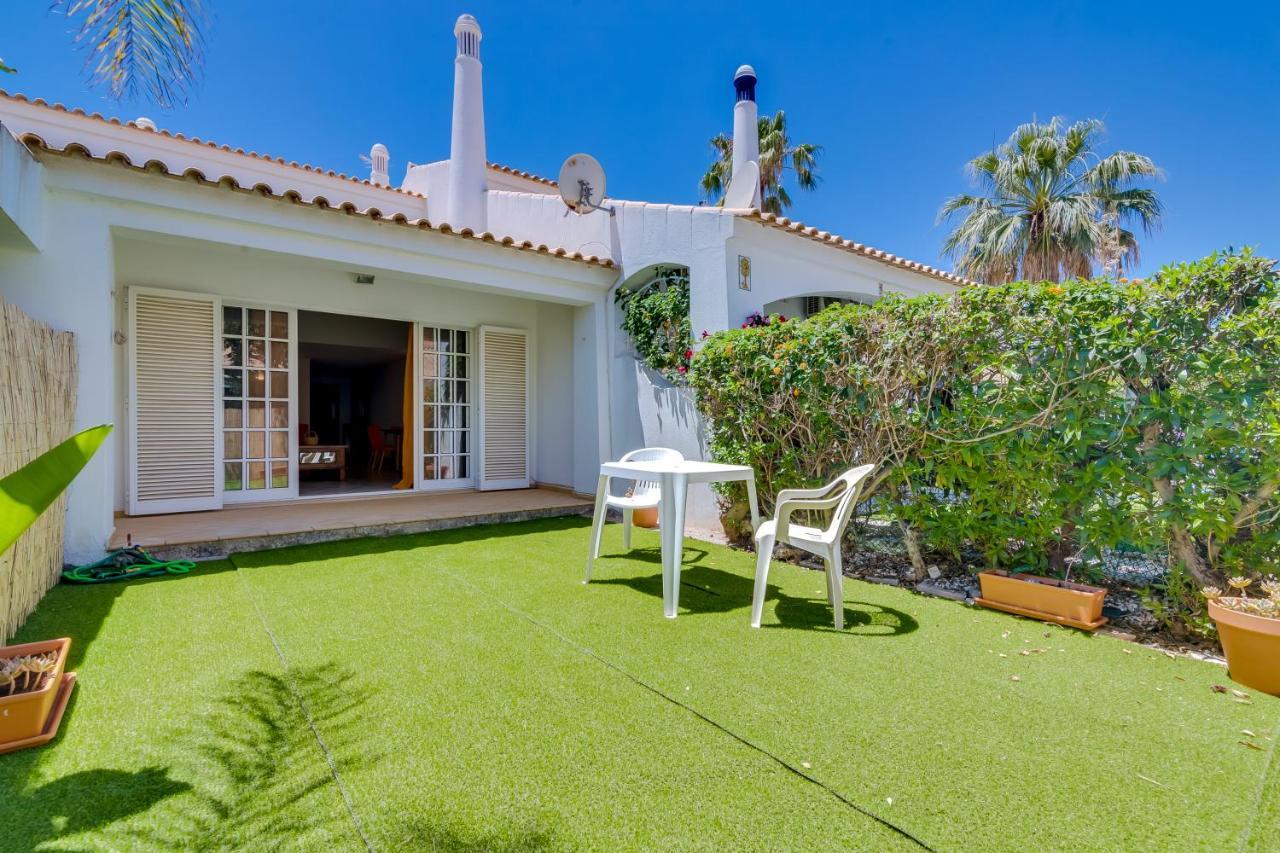 Small Villa 4Pax -Shared Pool @ Homesbyfc Albufeira Buitenkant foto